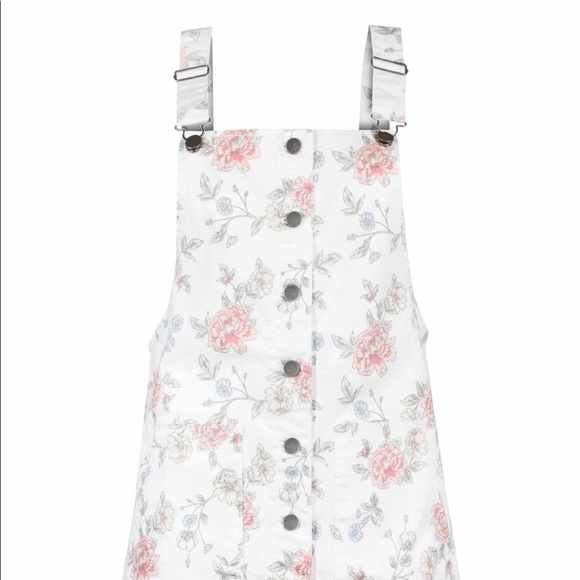 LOVE, FIRE Floral Skirtall - Picture 1 of 3